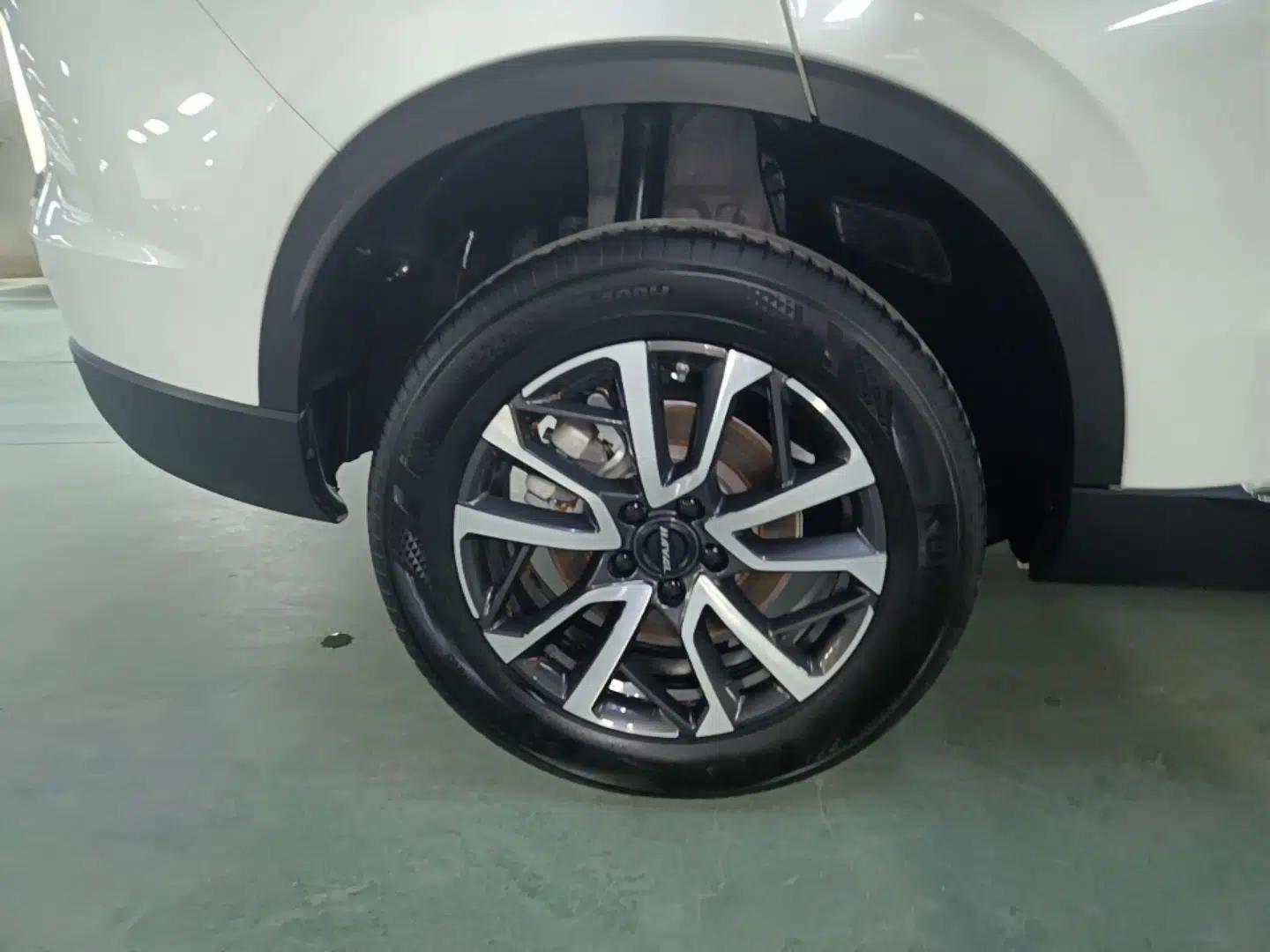 Haval H6 2024 1.5T Two-Wheel-Drive Classic Edition — миниатюра 11