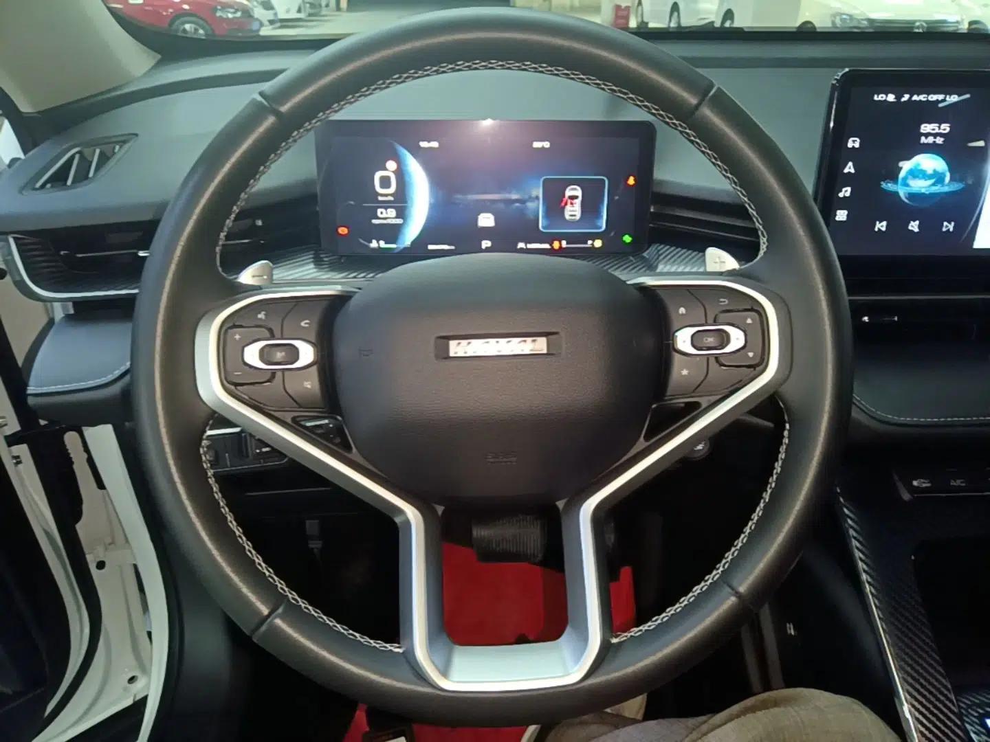 Haval H6 2024 1.5T Two-Wheel-Drive Classic Edition — миниатюра 13