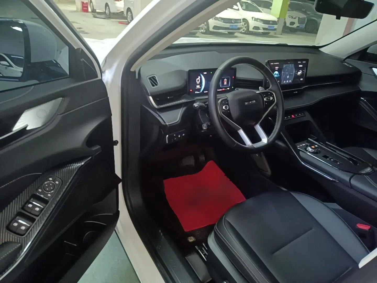 Haval H6 2024 1.5T Two-Wheel-Drive Classic Edition — миниатюра 18
