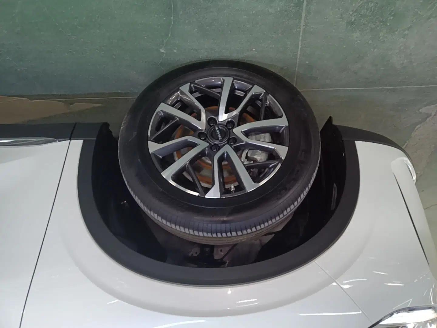 Haval H6 2024 1.5T Two-Wheel-Drive Classic Edition — миниатюра 10