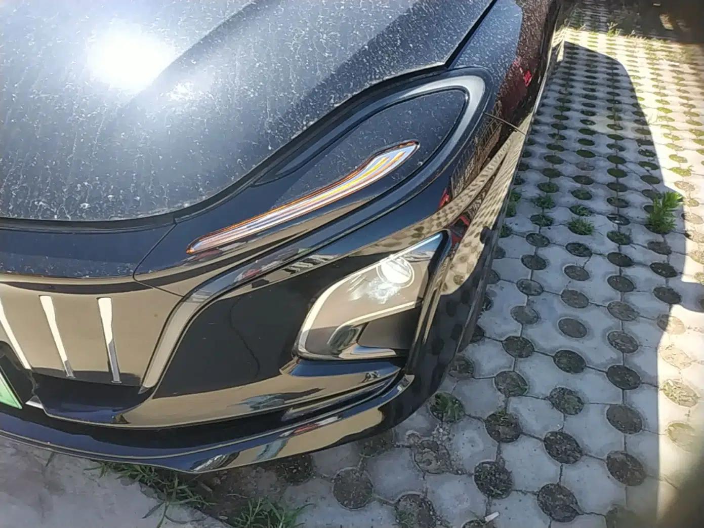 Hongqi E-QM5 2023 Revised Version Basic Travel Edition — миниатюра 8