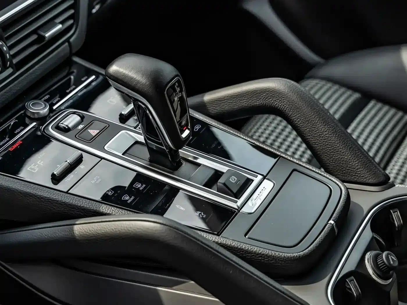 Cayenne 2019 Cayenne Coupé 3.0T — миниатюра 10