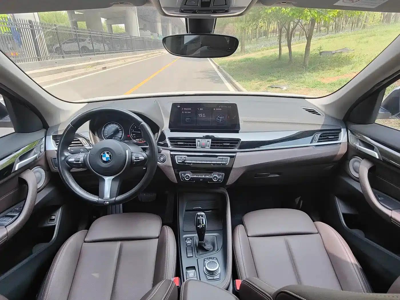 BMW X1 2021 Facelift sDrive25Li Leading Edition — миниатюра 13