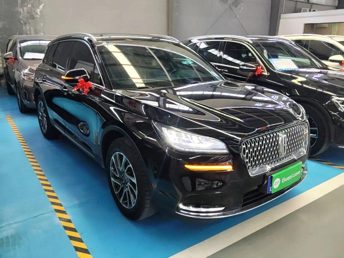 Lincoln Corsair 2020 2.0T Two-Wheel Drive Luxury Edition — миниатюра 3