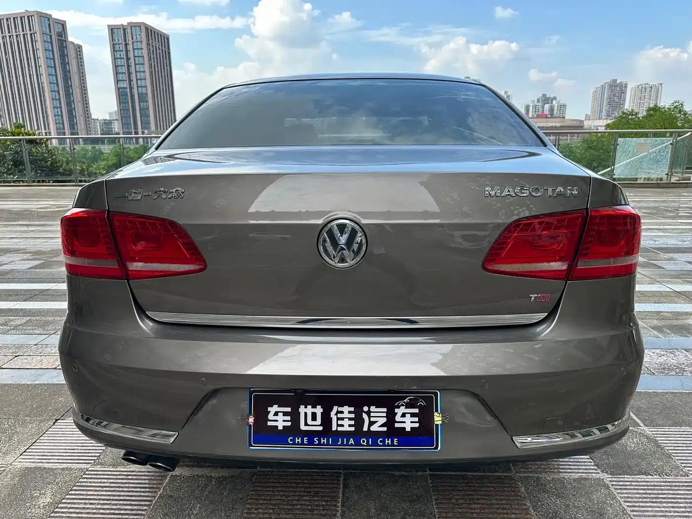2015 Volkswagen Magotan Facelift 1.8TSI Luxury Model — миниатюра 5