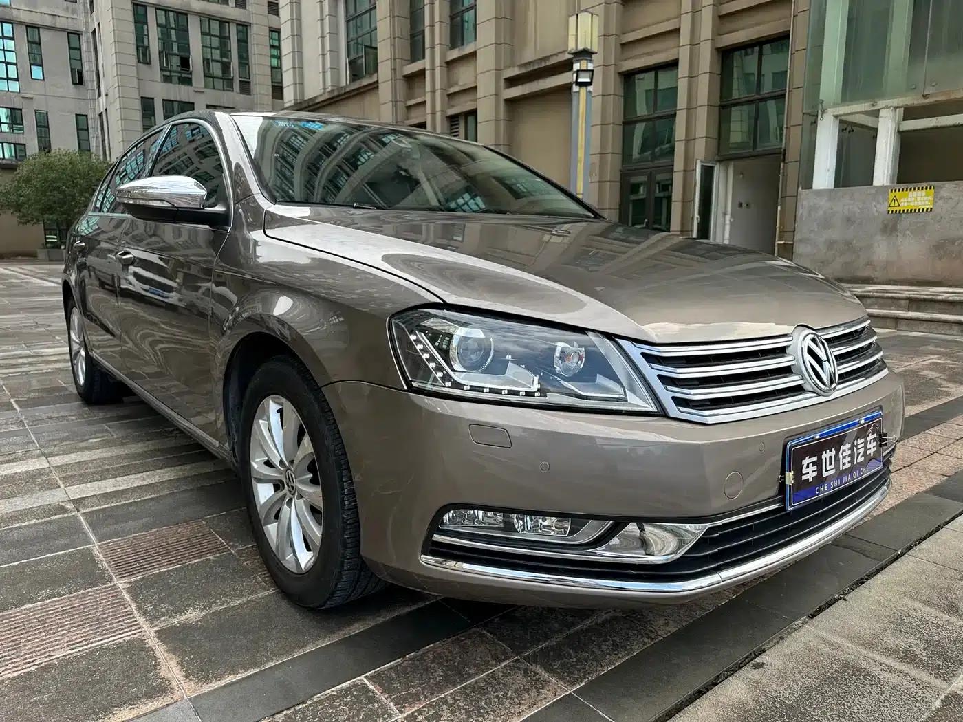 2015 Volkswagen Magotan Facelift 1.8TSI Luxury Model — миниатюра 8
