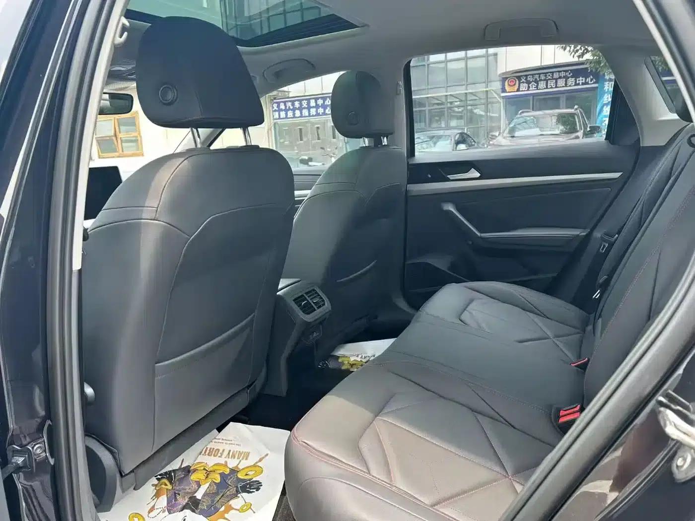 Lavida 2024 300TSI DSG Starry Sky Leading Edition — миниатюра 6