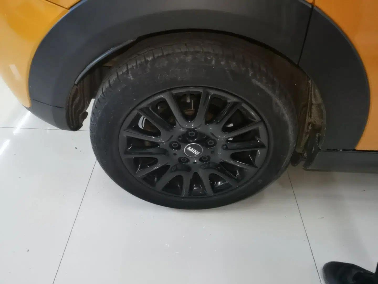 MINI 2018 1.5T ONE PLUS Five-Door Edition — миниатюра 11