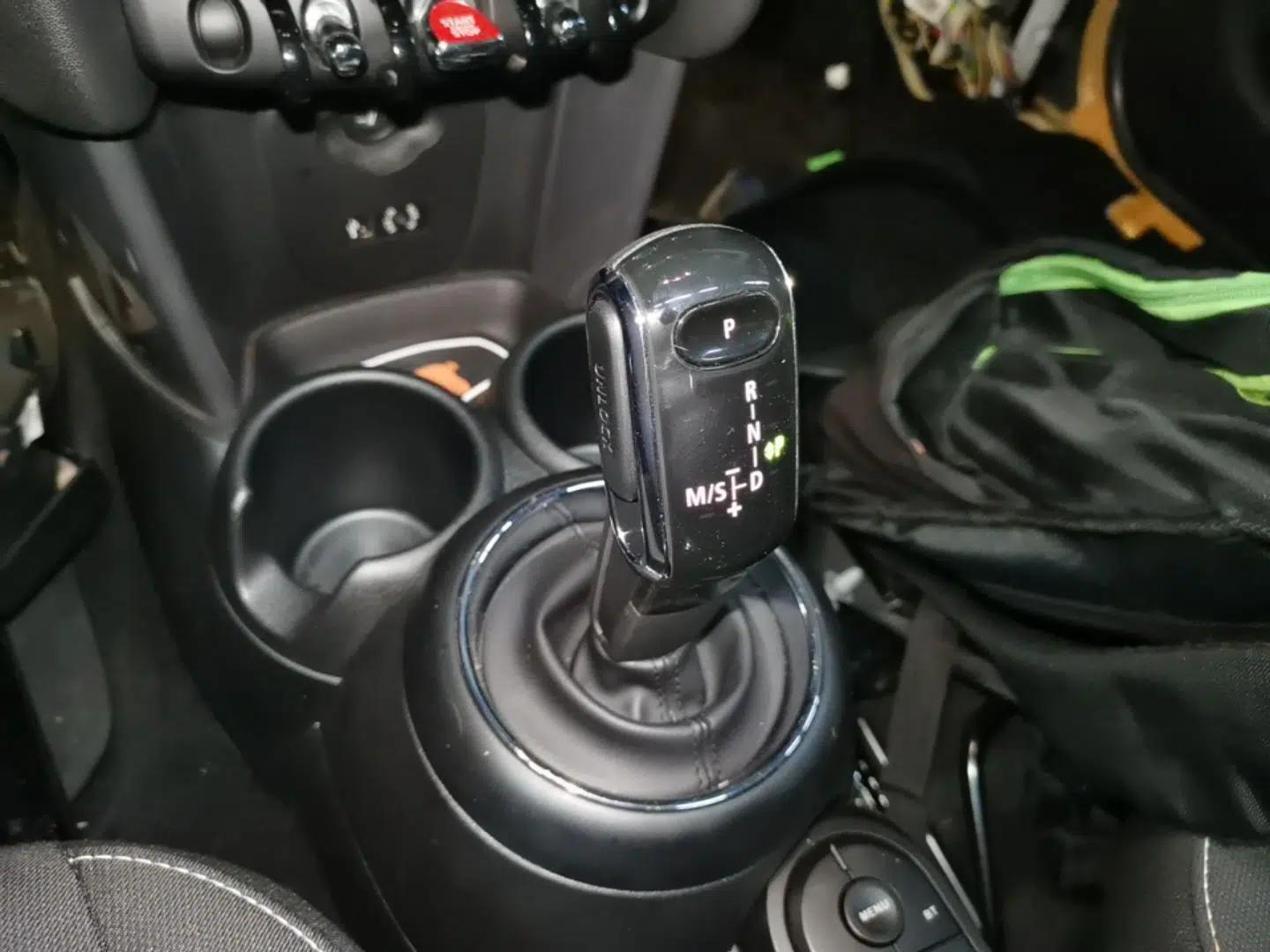 MINI 2018 1.5T ONE PLUS Five-Door Edition — миниатюра 21