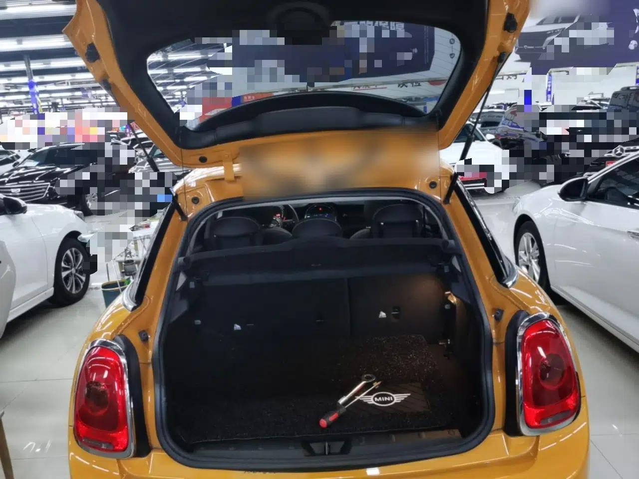 MINI 2018 1.5T ONE PLUS Five-Door Edition — миниатюра 27