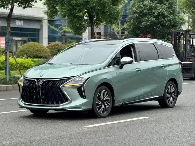 Fengxing Yacht 2022 1.5T DCT Wave Chaser Edition