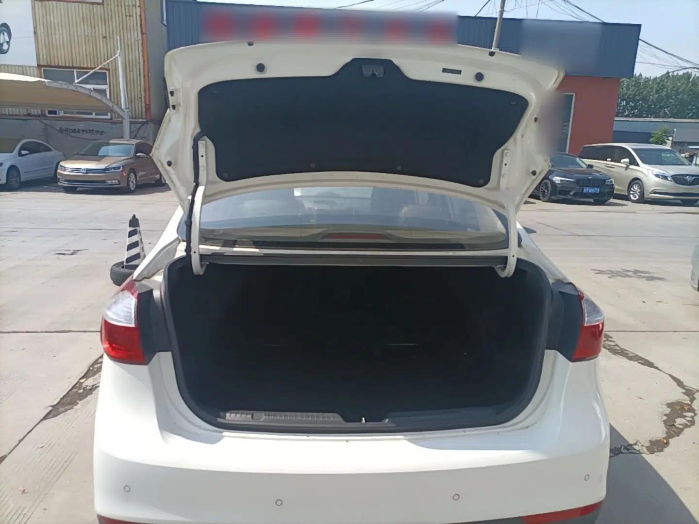 Kia K3 2016 1.6L Automatic GLS — миниатюра 22