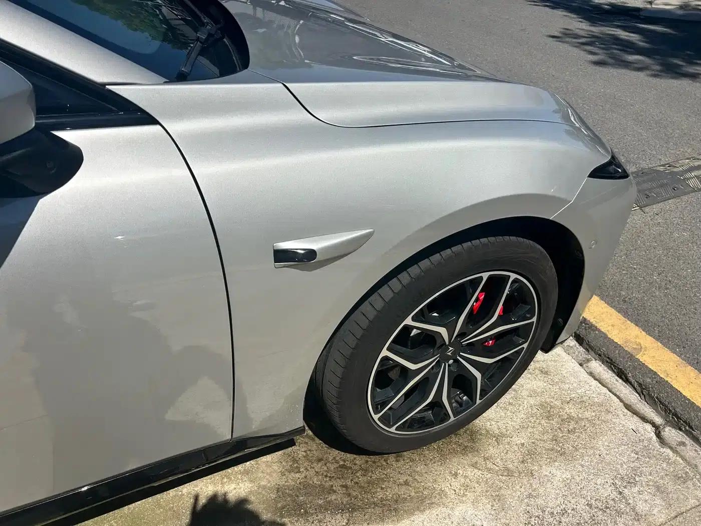 eπ007 2025 Pure Electric 565 AWD Max Navigator Edition — миниатюра 8