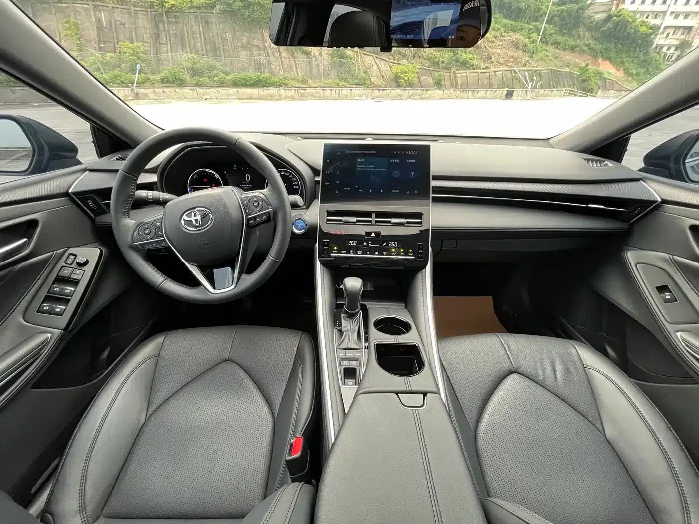 2023 Toyota Avalon Hybrid 2.5L Luxury Edition — миниатюра 3