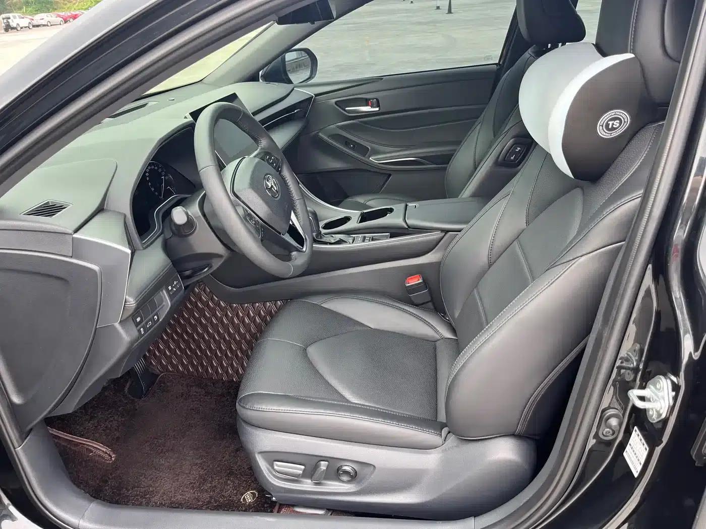 2023 Toyota Avalon Hybrid 2.5L Luxury Edition — миниатюра 5