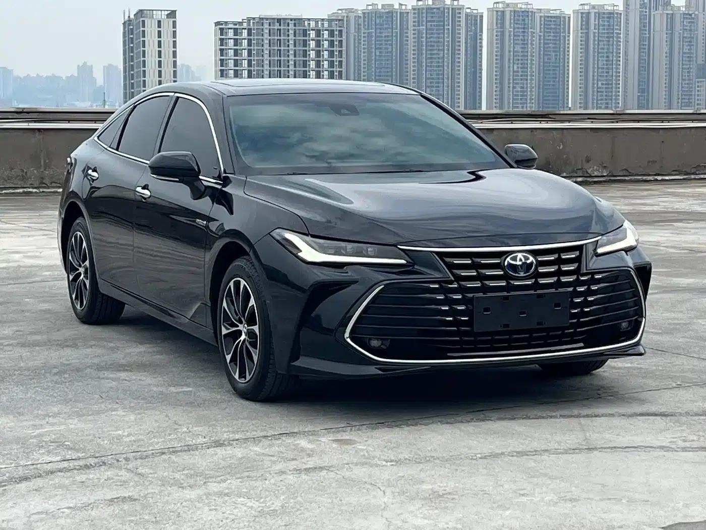 2023 Toyota Avalon Hybrid 2.5L Luxury Edition — миниатюра 8