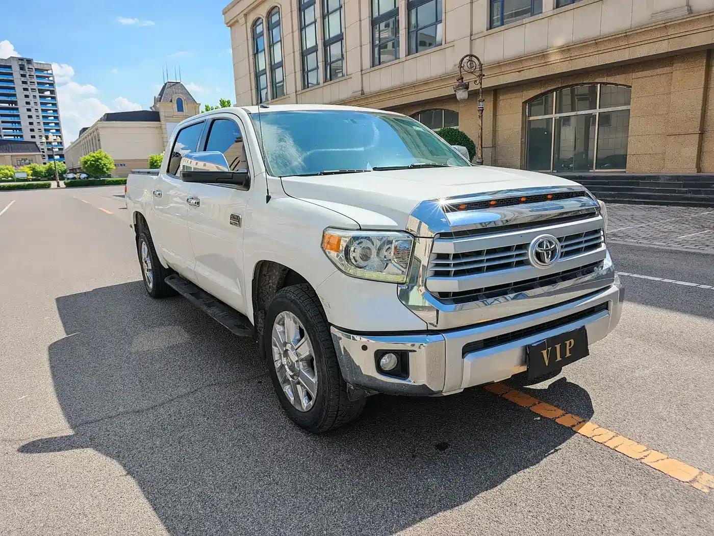 2014 Tundra 5.7L 1794 Edition — миниатюра 3