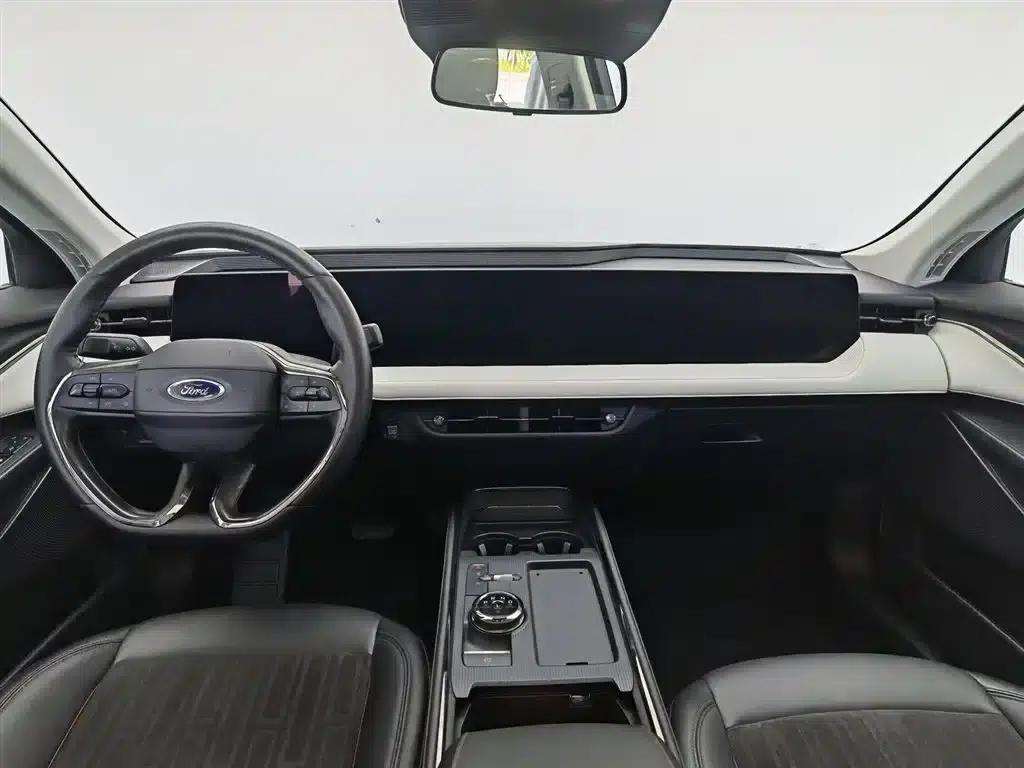 2022 Ford Mondeo EcoBoost 245 Luxury — миниатюра 5
