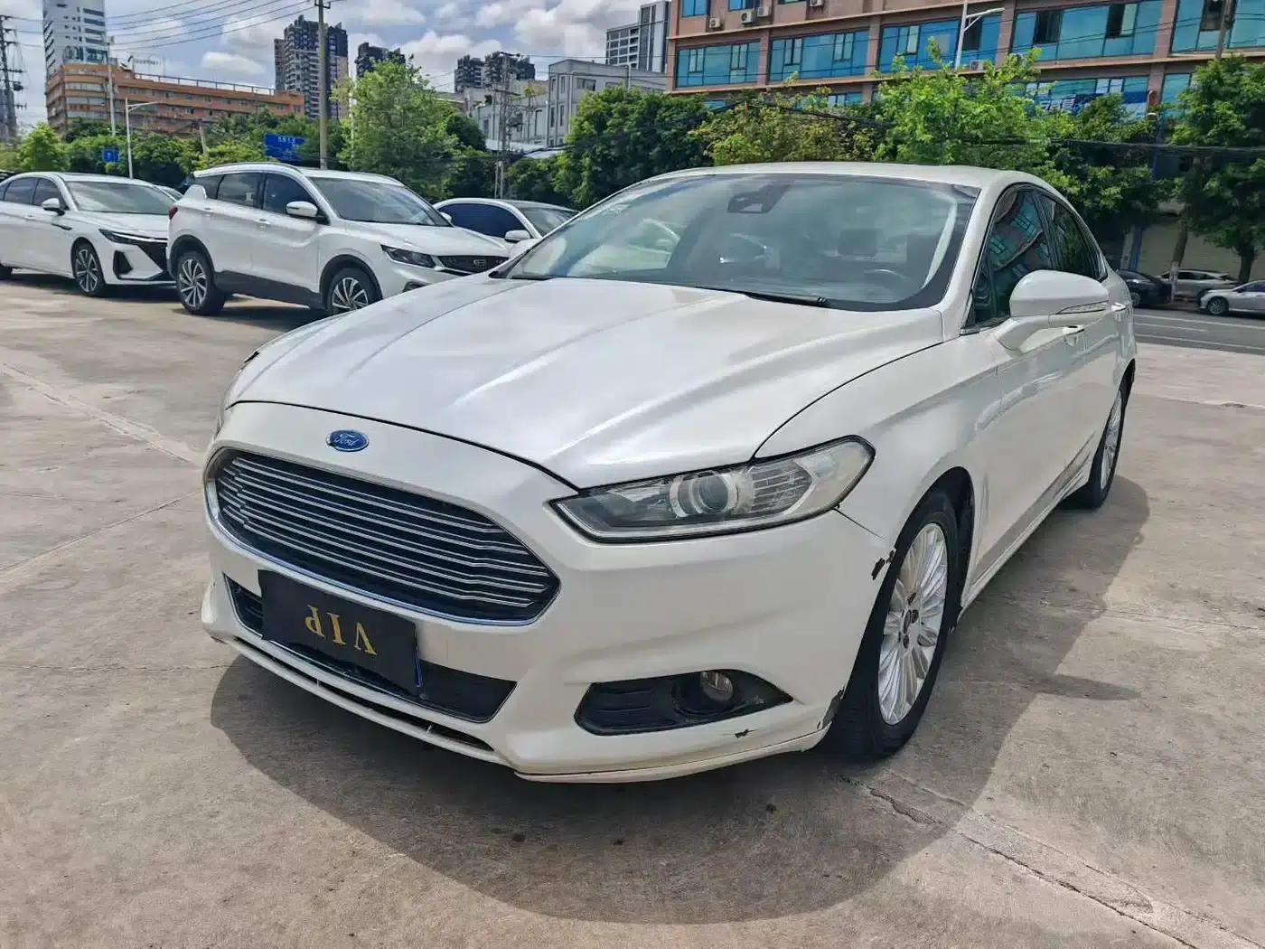 2013 Ford Mondeo 2.0L GTDi200 Fashion Edition — миниатюра 1