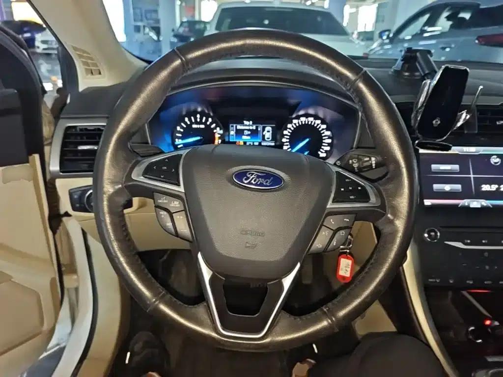 2013 Ford Mondeo 1.5L GTDi180 Fashion Edition — миниатюра 11