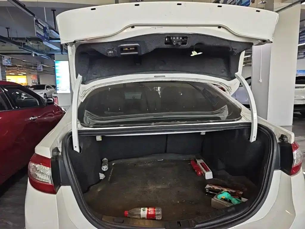 2013 Ford Mondeo 1.5L GTDi180 Fashion Edition — миниатюра 19