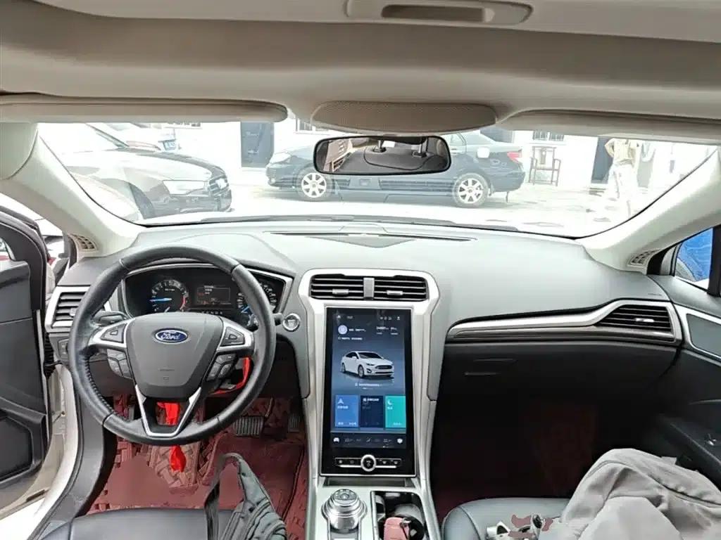 2020 Ford Mondeo EcoBoost 180 Fashion Edition — миниатюра 10