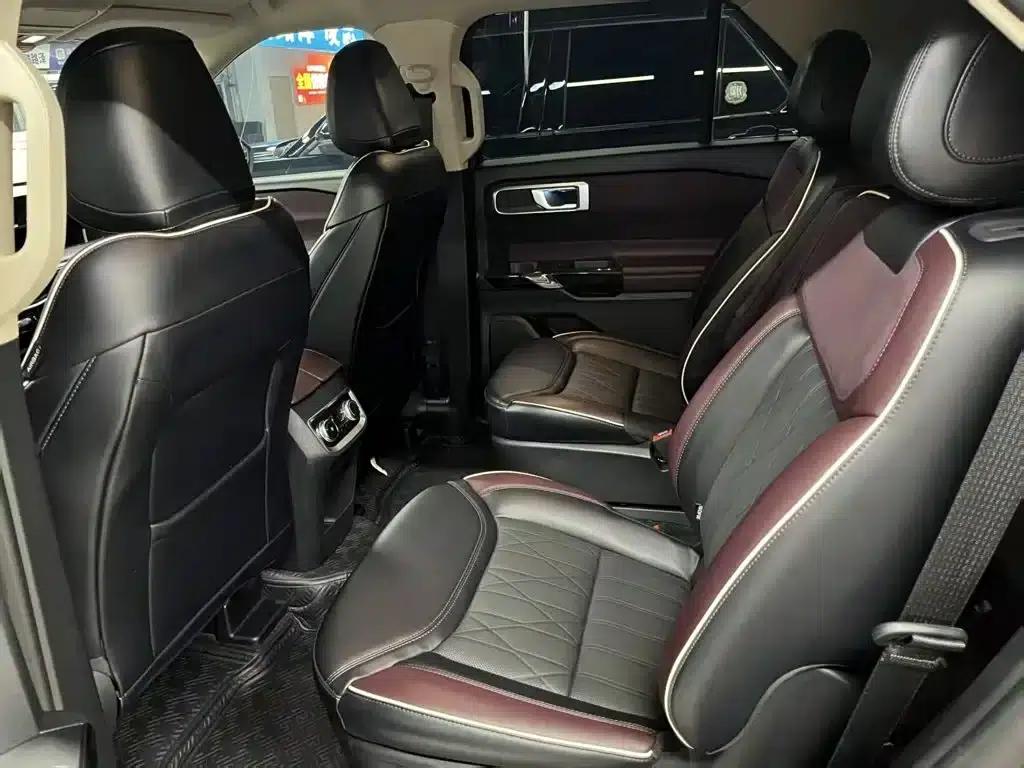 2023 Ford Explorer EcoBoost 285 AWD Titanium Edition (6-seater) — миниатюра 14