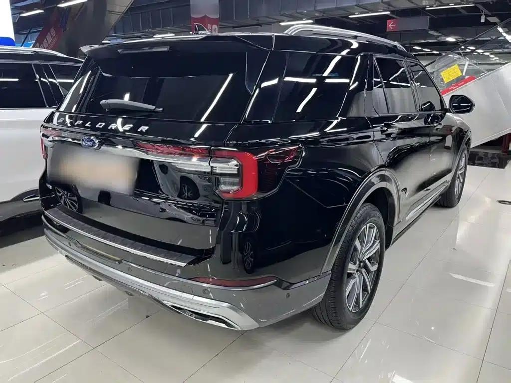 2023 Ford Explorer EcoBoost 285 AWD Titanium Edition (6-seater) — миниатюра 8