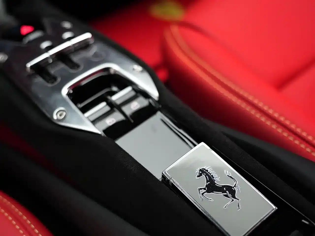 Ferrari 296 2021 3.0T V6 GTB — миниатюра 16
