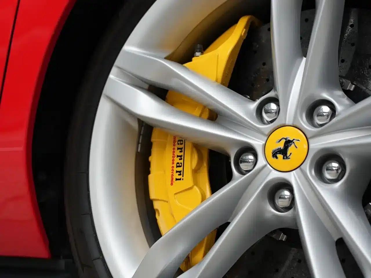 Ferrari 296 2021 3.0T V6 GTB — миниатюра 5