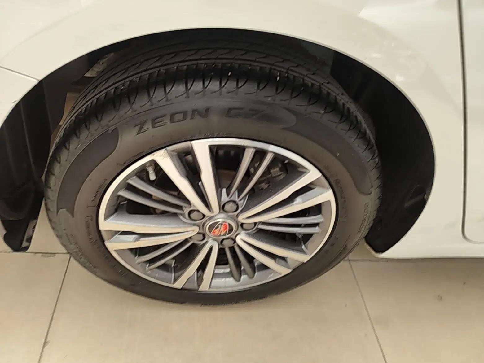 Roewe i5 2019 1.5L Automatic 4G Connected Langhao Edition — миниатюра 11