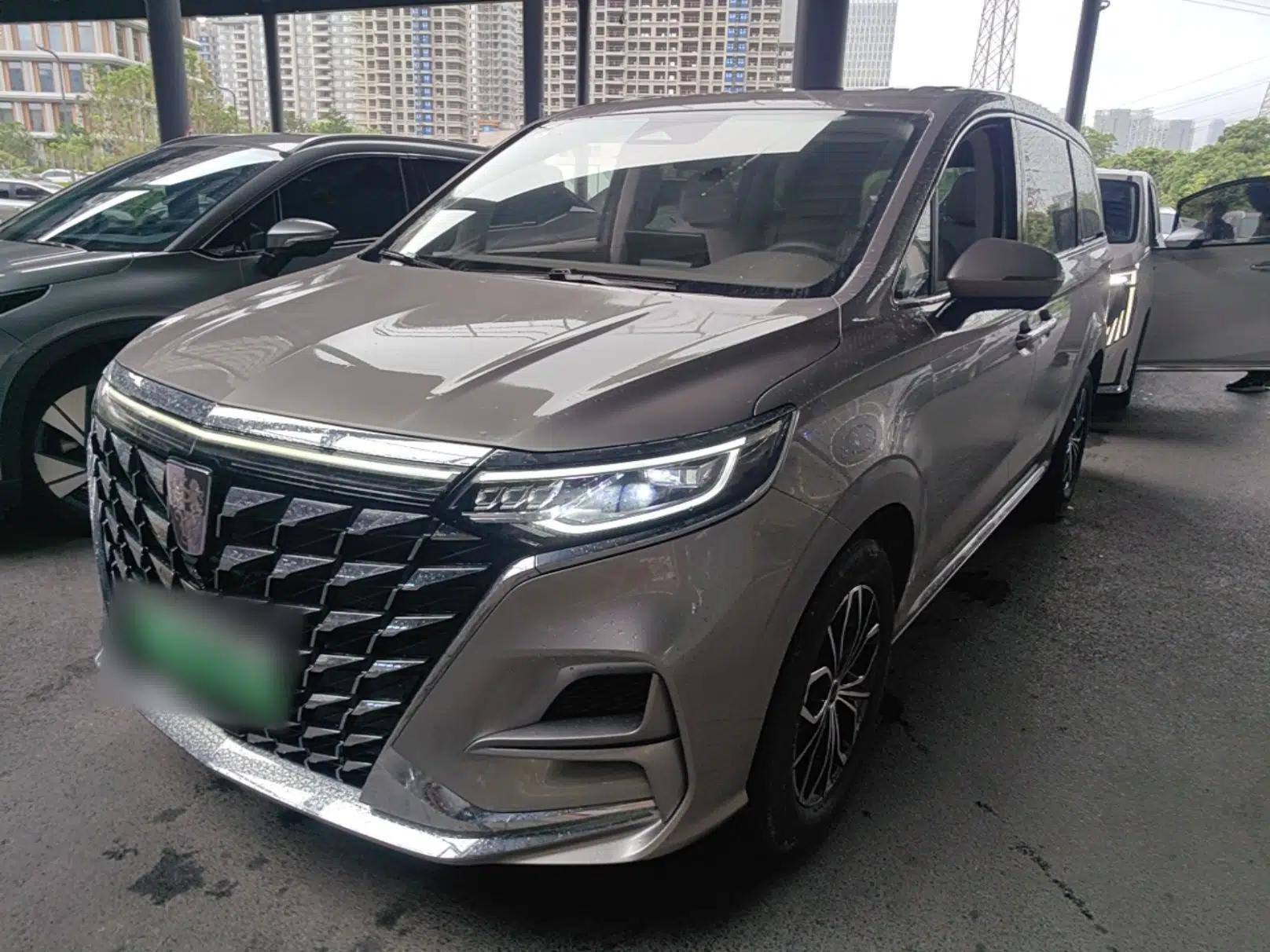 Roewe iMAX8 New Energy 2025 1.5T DMH Lu Zun Deluxe Edition — миниатюра 1