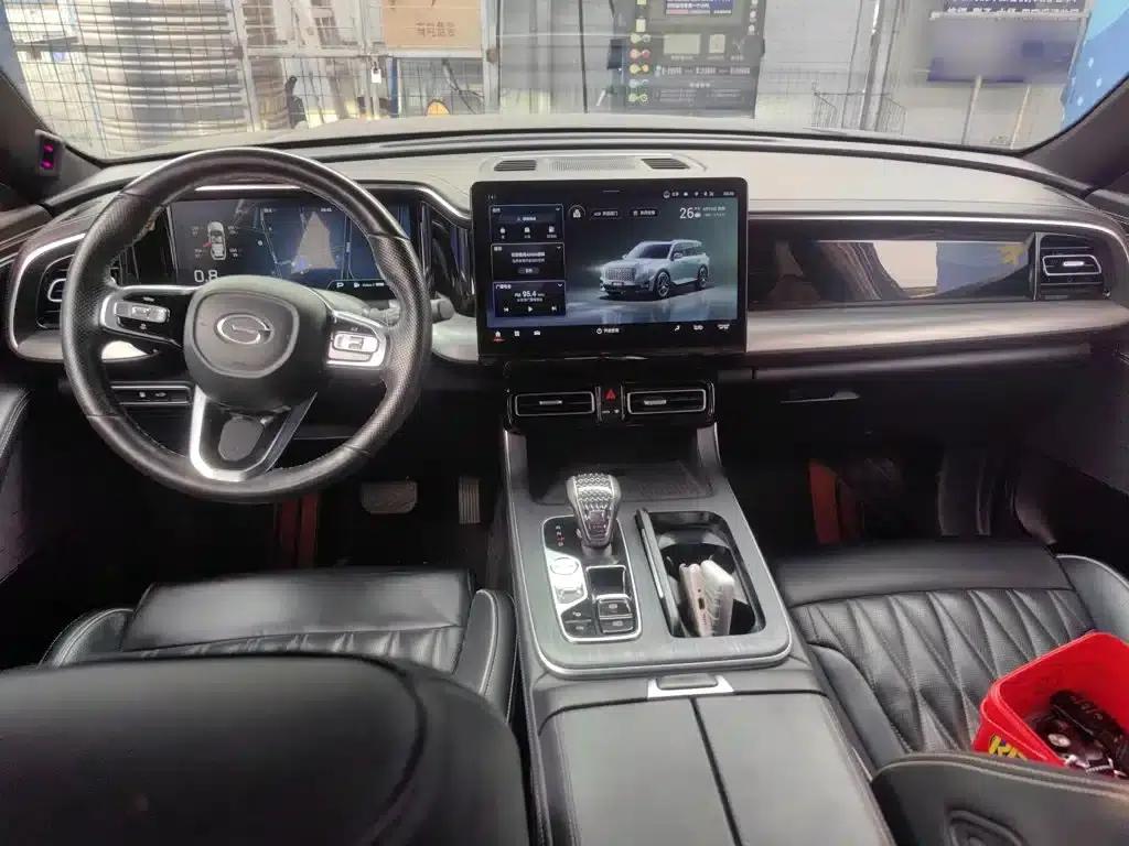 Trumpchi GS8 2022 Navigator Series 2.0TGDI 2WD Premium Edition (7-seater) — миниатюра 3