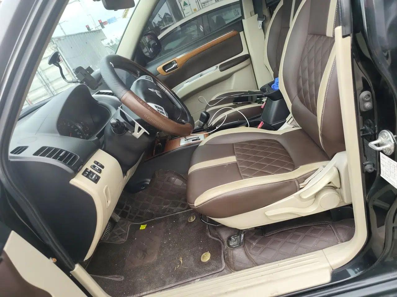 Mitsubishi Pajero Sport 2011 3.0L Sport Navigation Edition — миниатюра 15