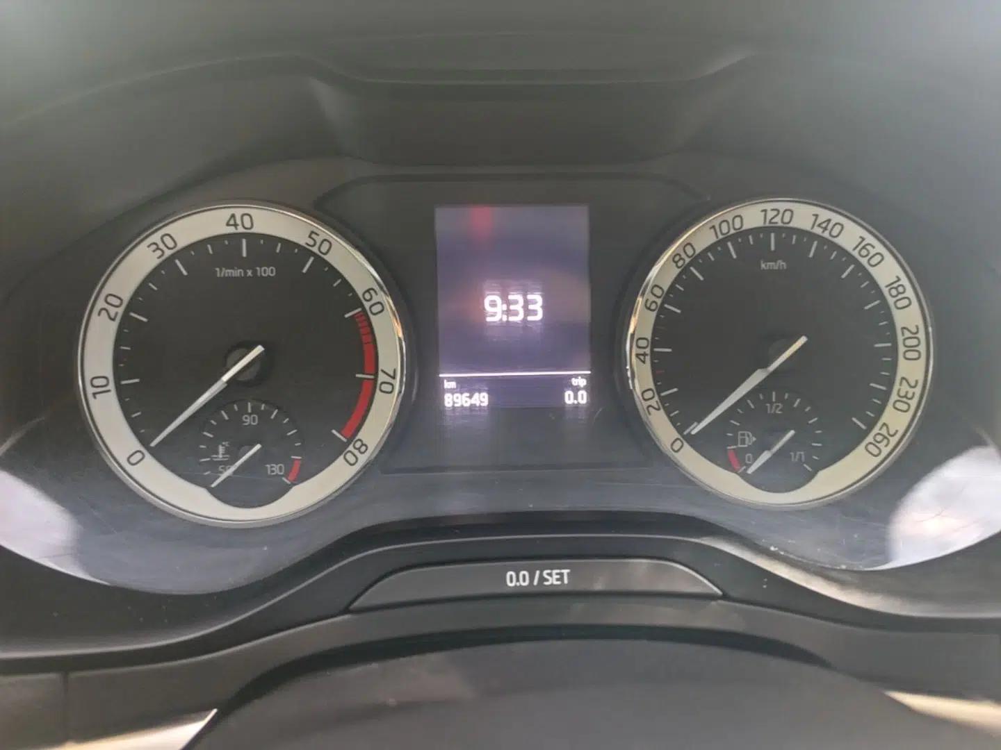 Skoda Karoq 2018 TSI280 Luxury Edition China V Standard — миниатюра 22