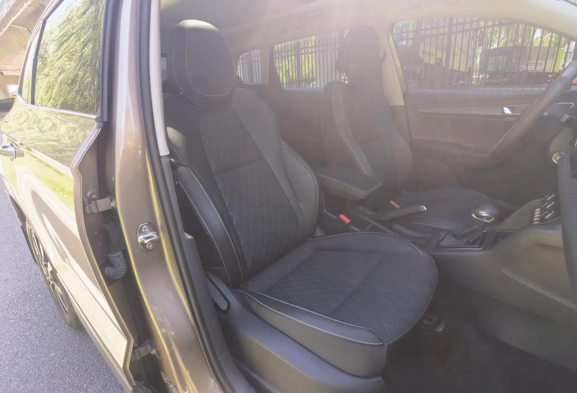 Skoda Karoq 2018 TSI280 Luxury Edition China V Standard — миниатюра 27
