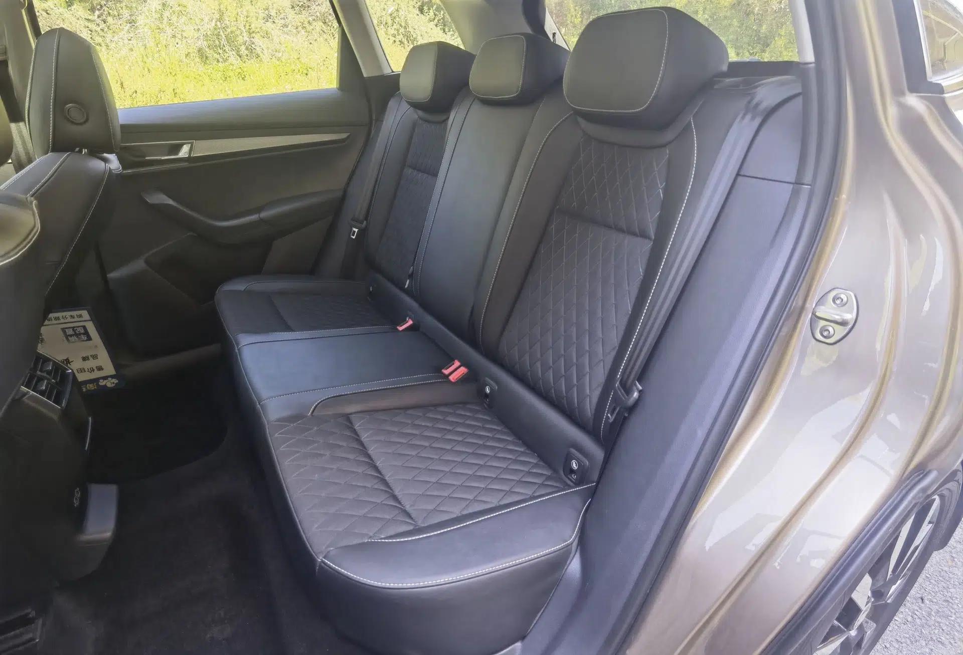 Skoda Karoq 2018 TSI280 Luxury Edition China V Standard — миниатюра 32