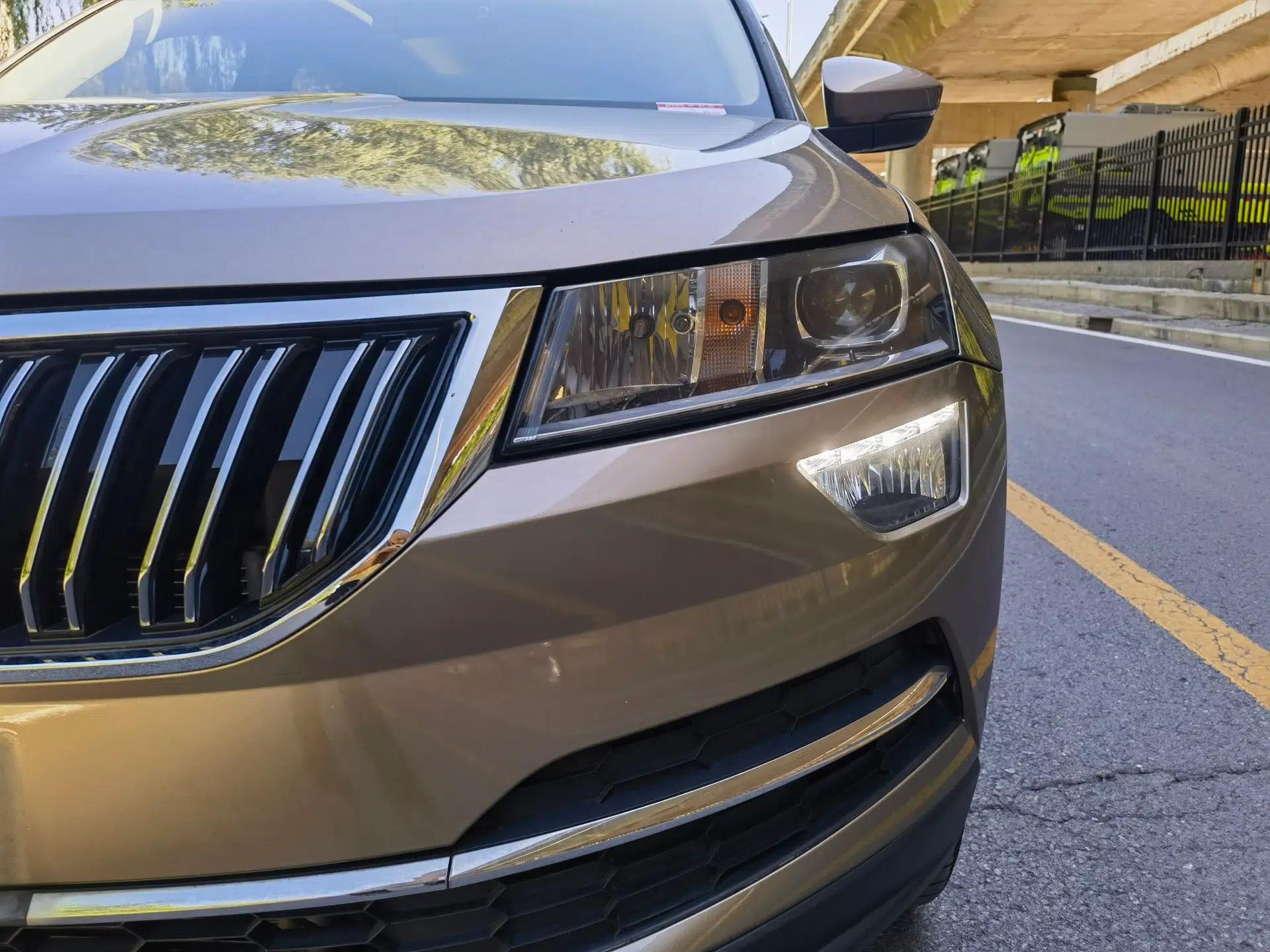 Skoda Karoq 2018 TSI280 Luxury Edition China V Standard — миниатюра 8