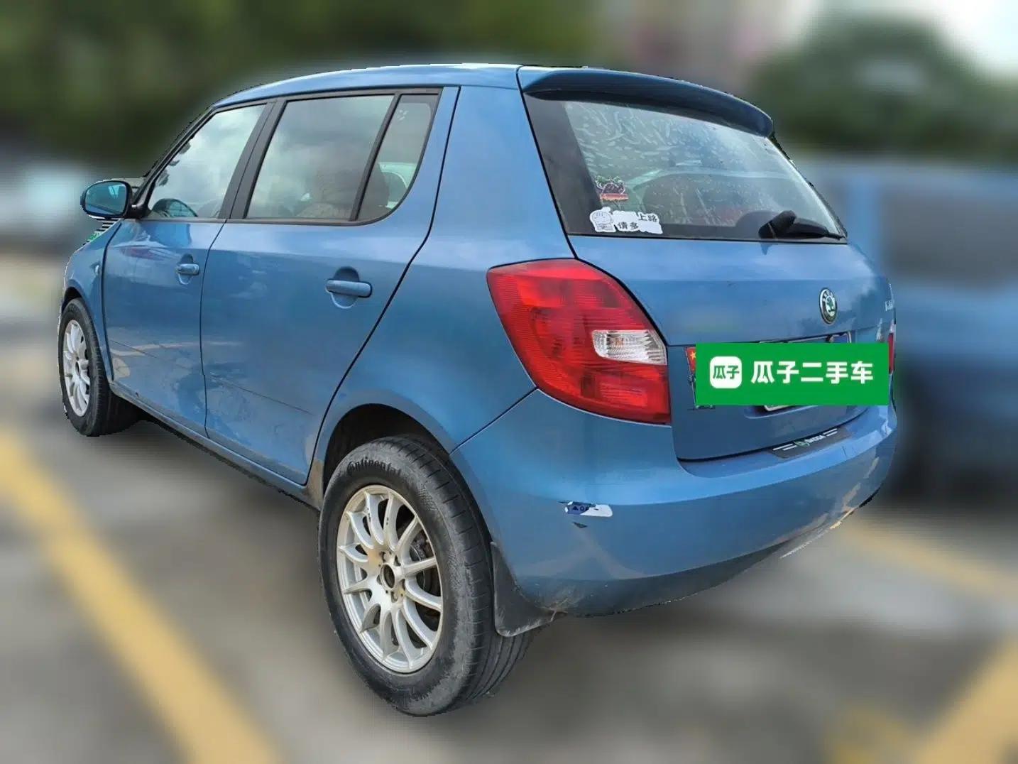 Skoda Fabia 2011 1.4L Manual Crystal Edition — миниатюра 4