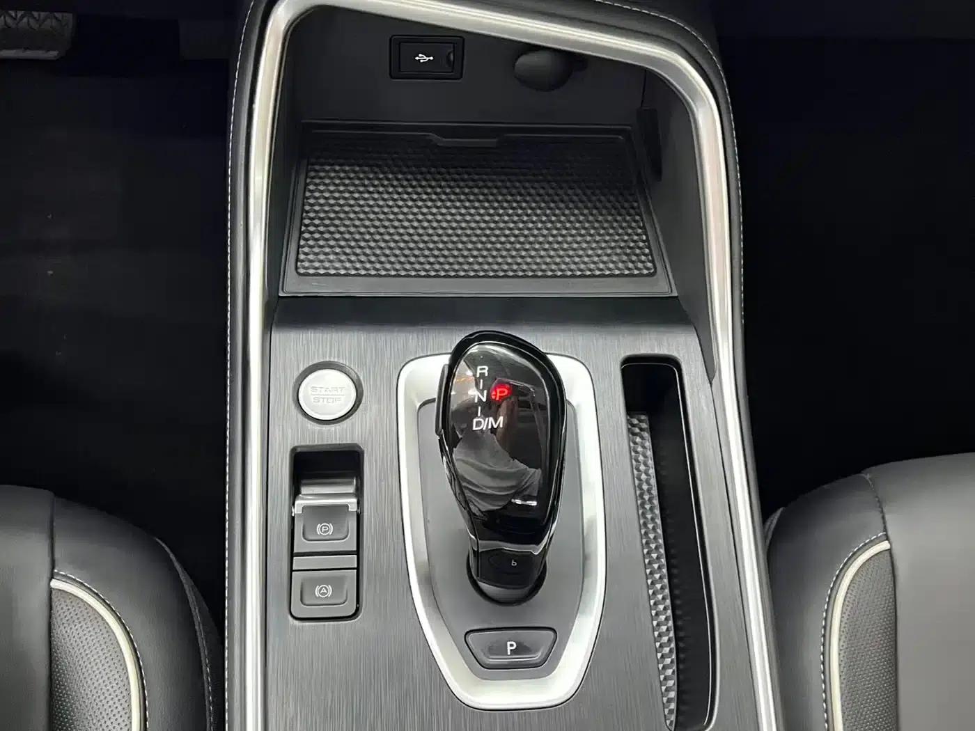 Haval H6 2023 National Trend Edition 1.5T Automatic Urban Edition — миниатюра 12