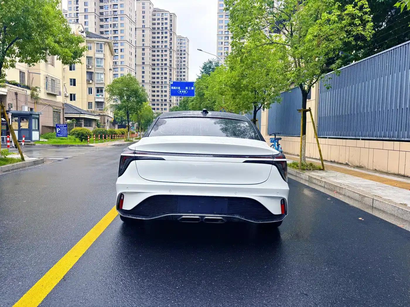Hongqi H6 2023 2.0T Premium Edition — миниатюра 6