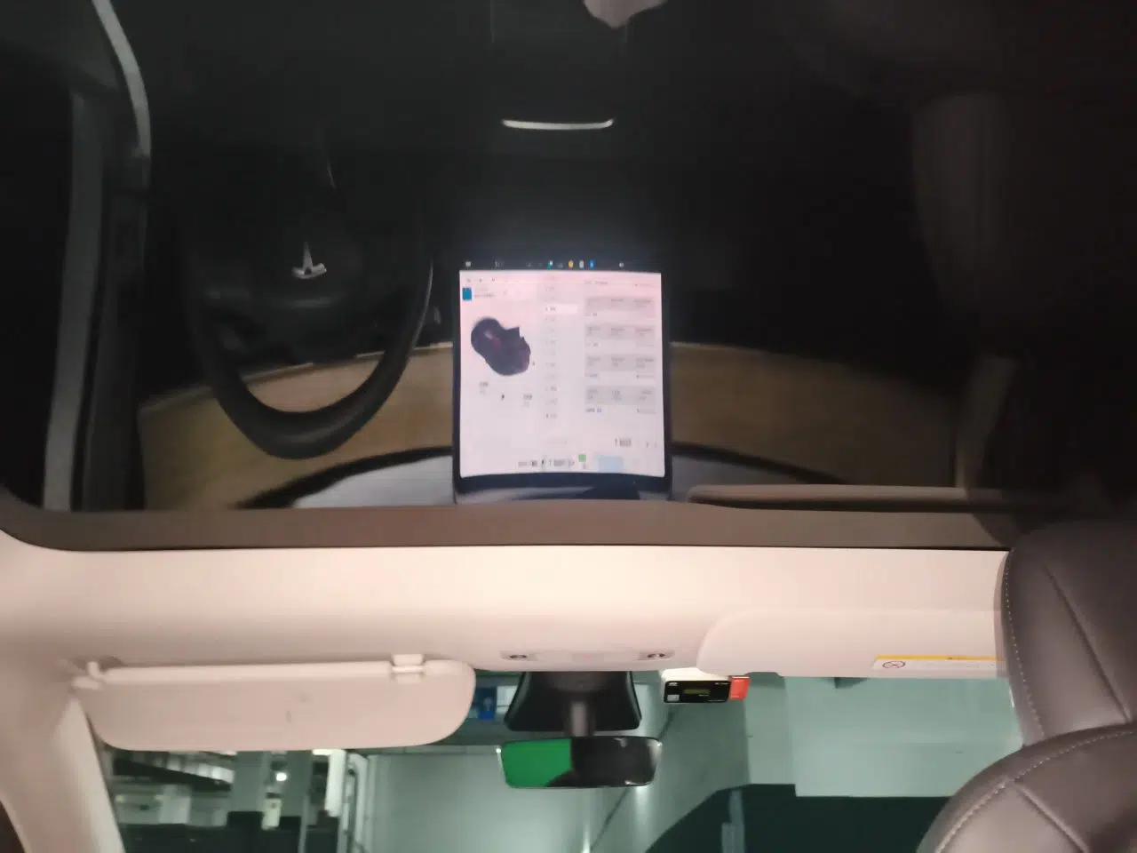 Tesla Model Y 2021 Long-Range All-Wheel-Drive Version 3D7 — миниатюра 15