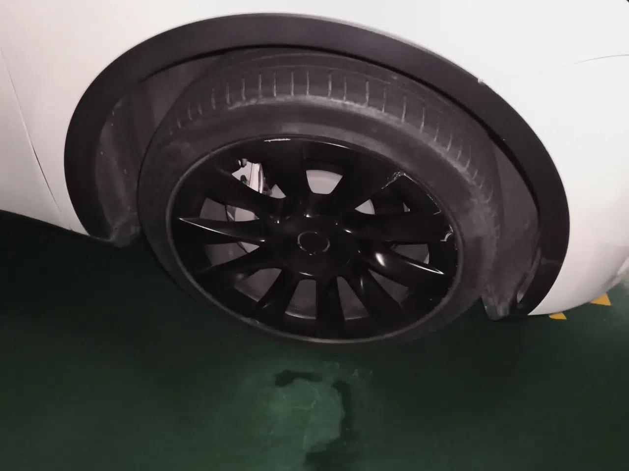 Tesla Model Y 2021 Long-Range All-Wheel-Drive Version 3D7 — миниатюра 8