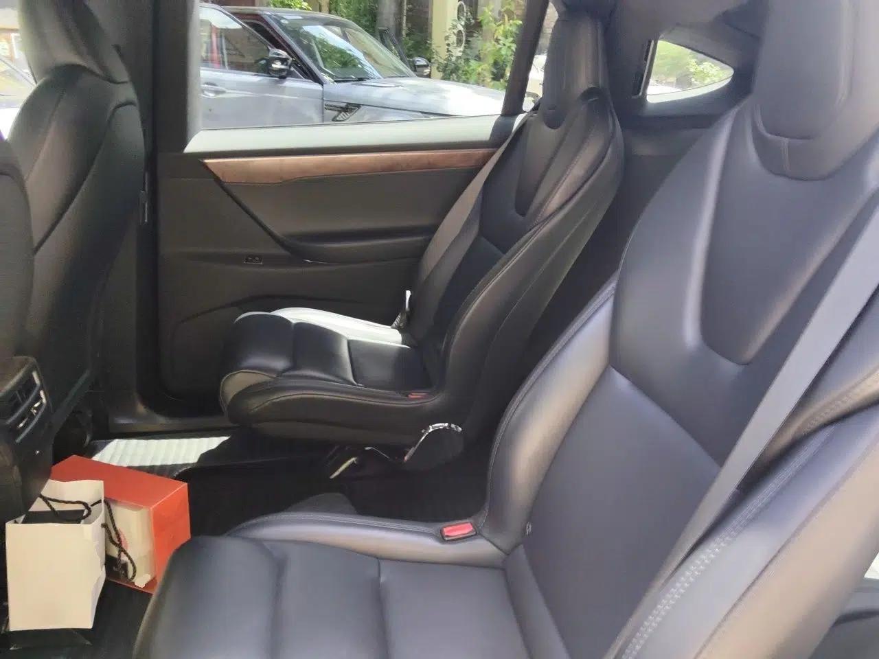 Tesla Model X 2019 Long-Range Version — миниатюра 17