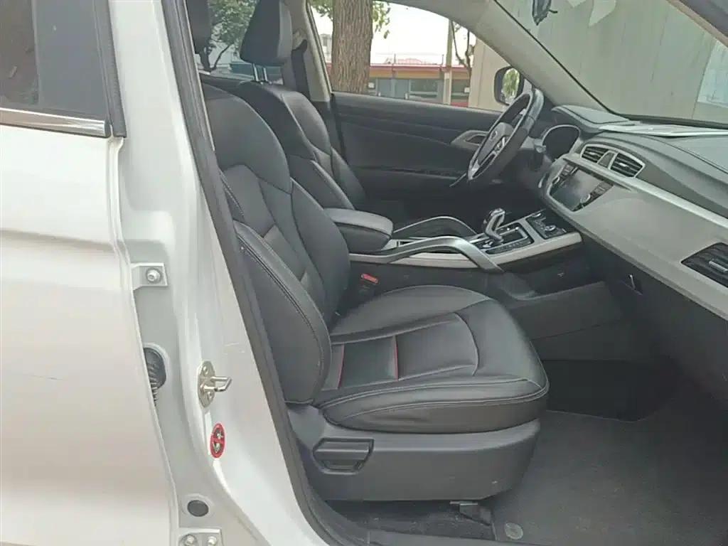 Geely Boyue 2020 1.8TD DCT 2WD Intelligent Connected 4G Edition — миниатюра 25