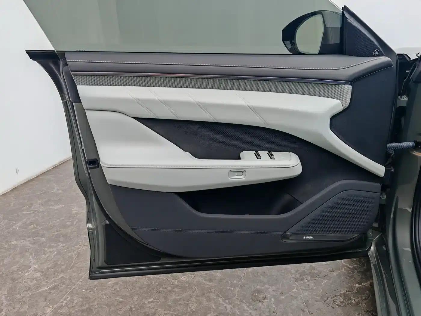 Extreme Krypton 001 2024 YOU Edition 100kWh Four-Wheel Drive — миниатюра 18