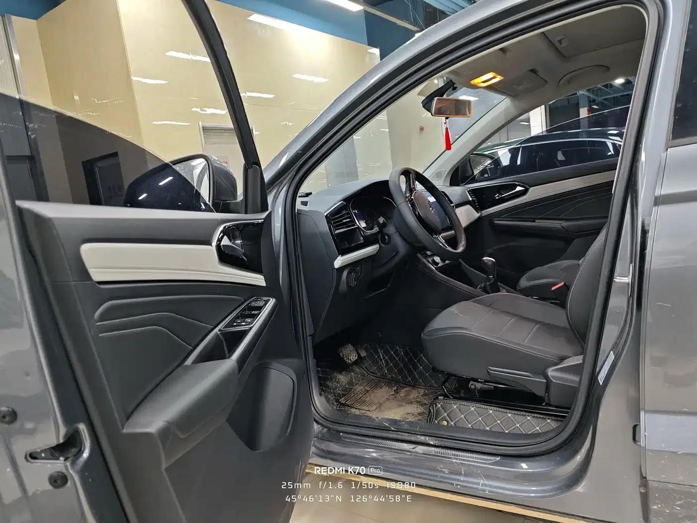 Jetta VS5 2022 280TSI Automatic Enjoyment Edition — миниатюра 6