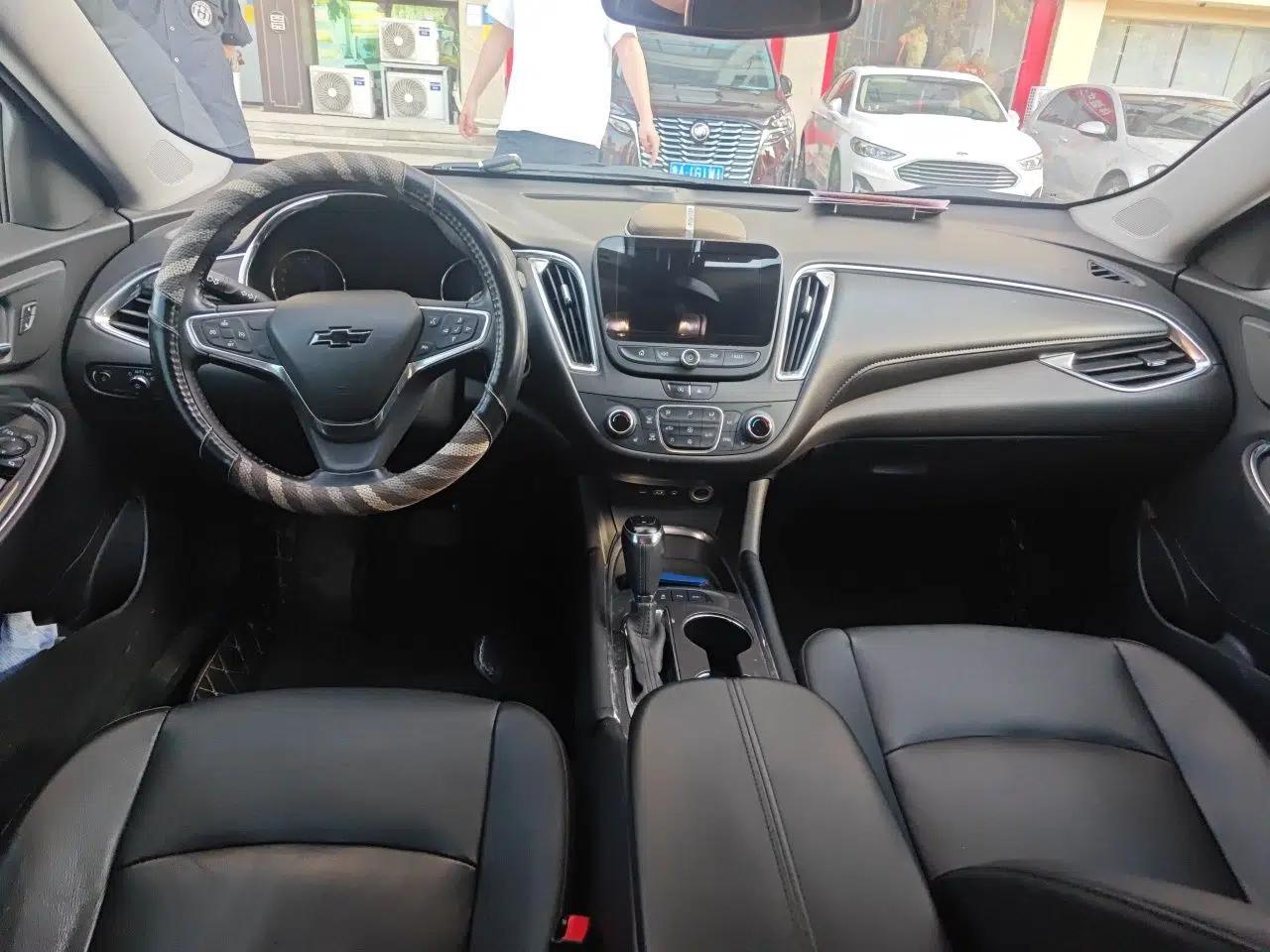 Chevrolet Malibu XL 2019 535T CVT RuiLian Edition — миниатюра 9