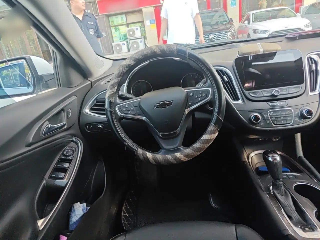 Chevrolet Malibu XL 2019 535T CVT RuiLian Edition — миниатюра 10