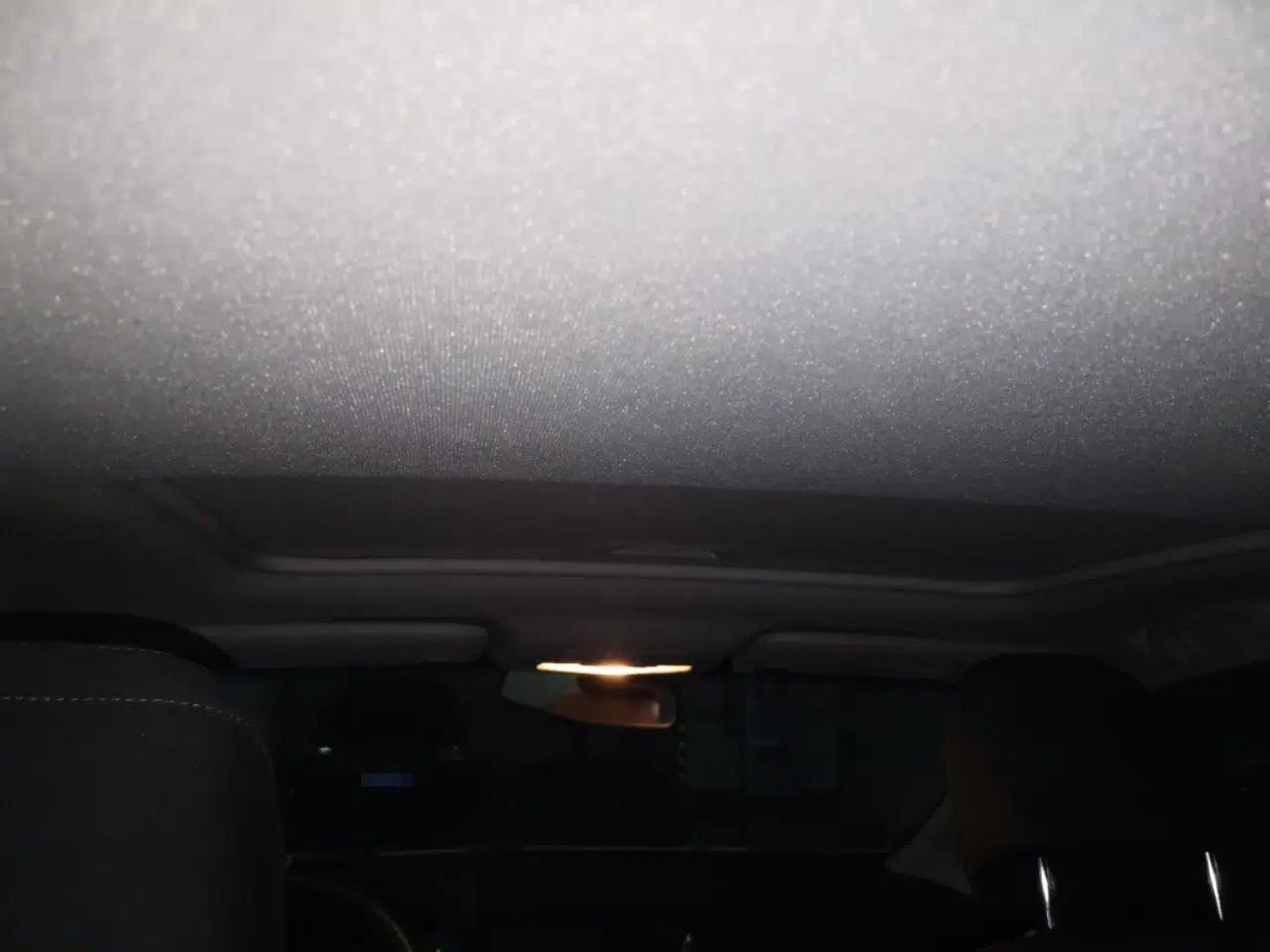 Chevrolet Cavalier 2018 320 Automatic Enjoyment Sunroof Edition — миниатюра 18